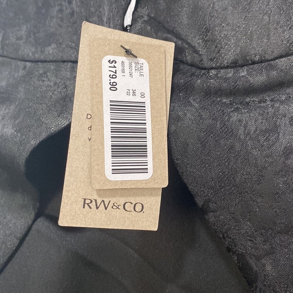 NWT - Picture 4 of 4